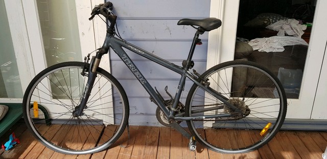 trek 7000 women's bike